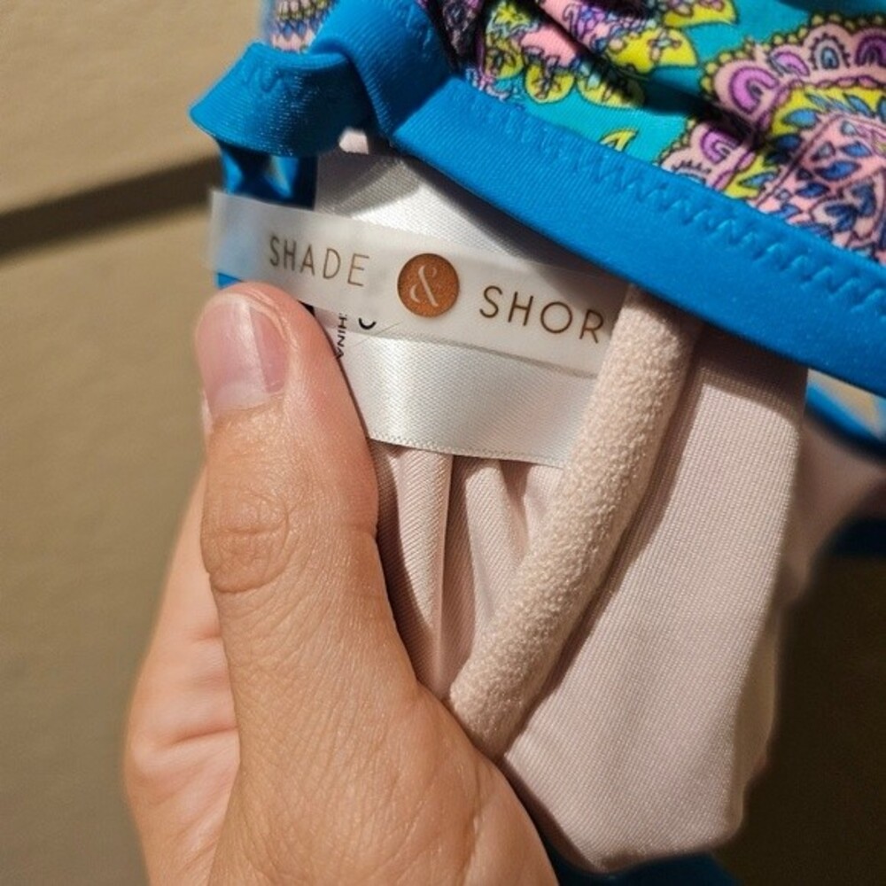 Shade & Shore Blue and Pink Paisley Bikini Top Size 34D - Picture 5 of 5